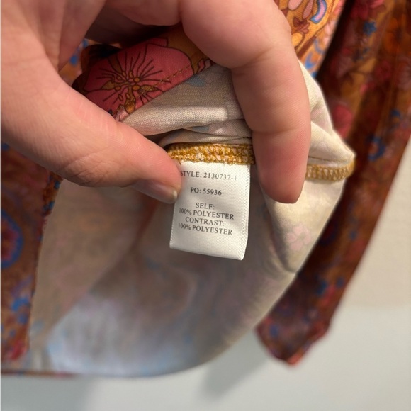 NWT current air Los Angeles blouse, size M - Picture 7 of 7